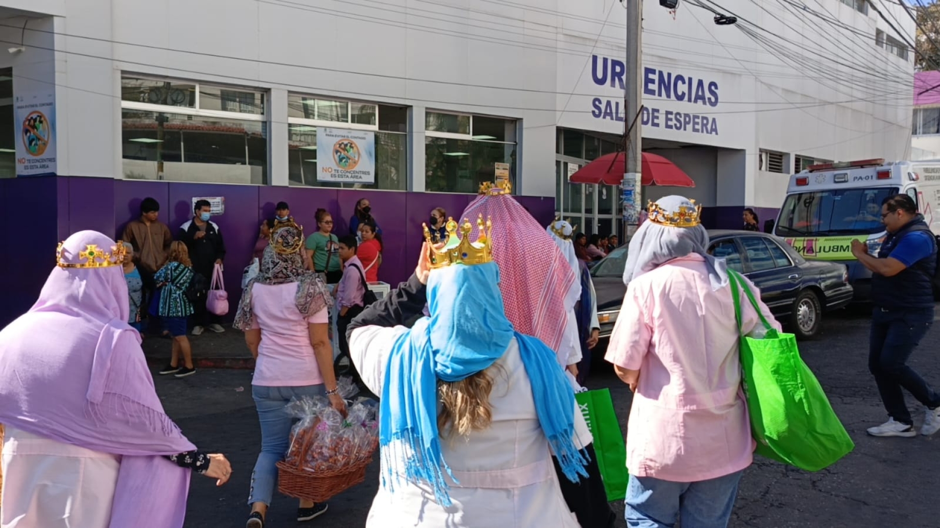 'Reyes Magos' llegaron al hospital Parres
