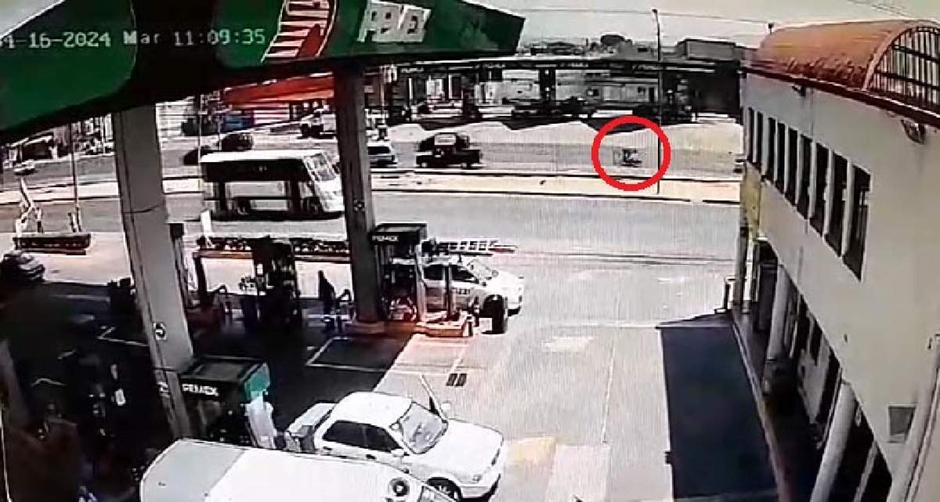 Fallece motociclista al derrapar en el bulevar Cuauhnáhuac
