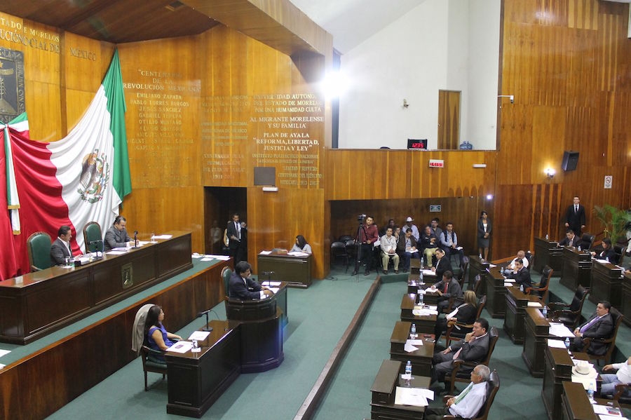 Más de una decena de diputados viajaron con gastos pagados a Puebla