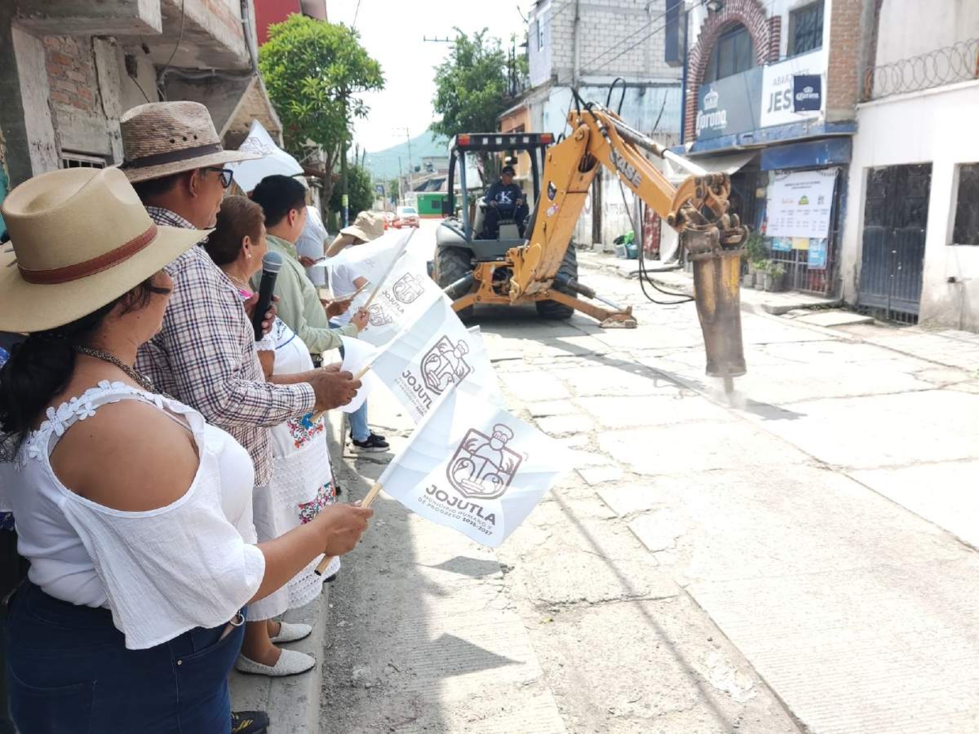 Inicia rehabilitación de avenida en colonia Zapata de Jojutla