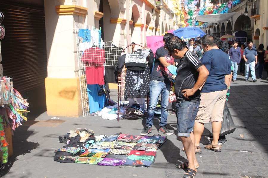 Ventas de fin de año en el Centro Histórico fueron bajas, afirman comerciantes