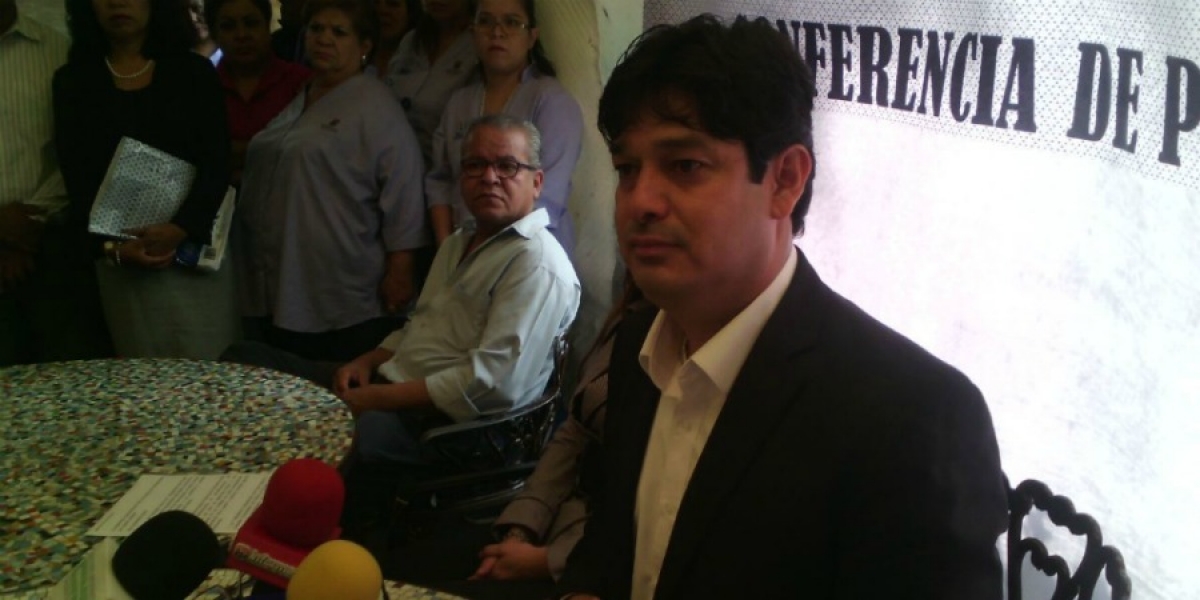 Rechaza Hernán López remoción; asegura que su toma de nota es hasta el 2018