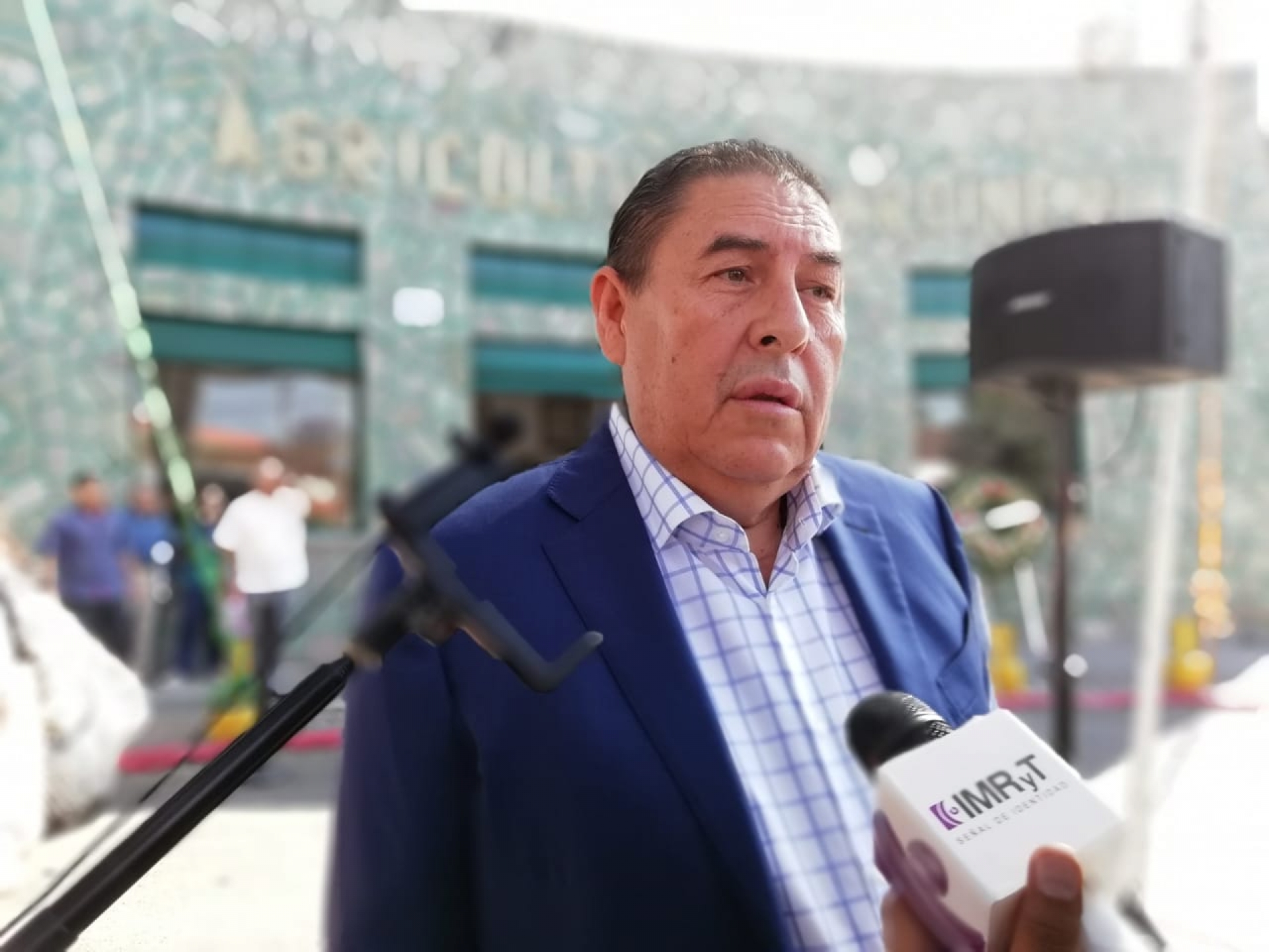 Podría adelantarse reemplacamiento para transporte público