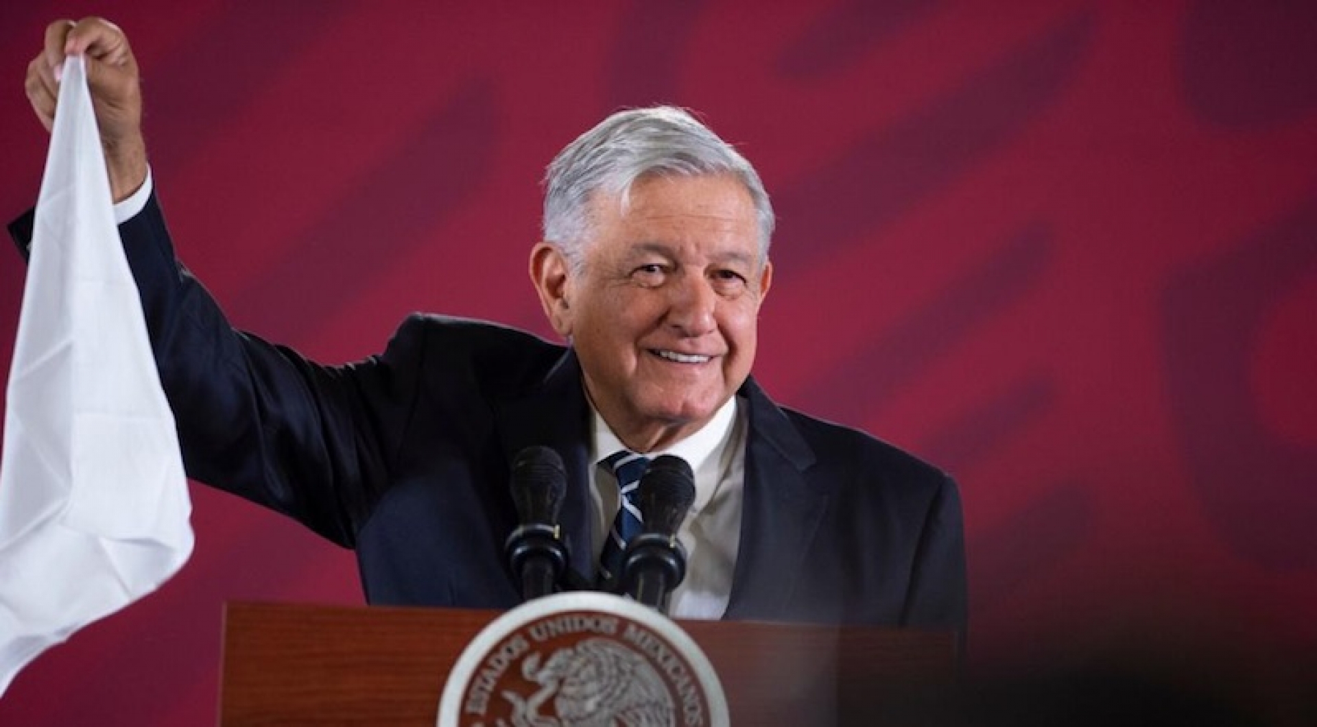 AMLO «les toma la palabra» a opositores, es momento de reconciliación