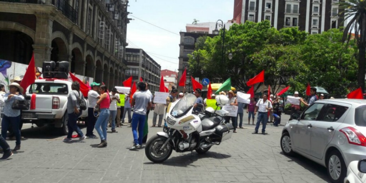 Se manifiesta Antorcha Campesina en el centro de Cuernavaca