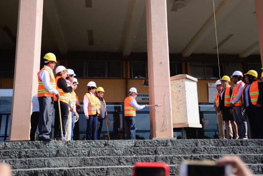 Inició la demolición del edificio uno del campus Chamilpa de la UAEM