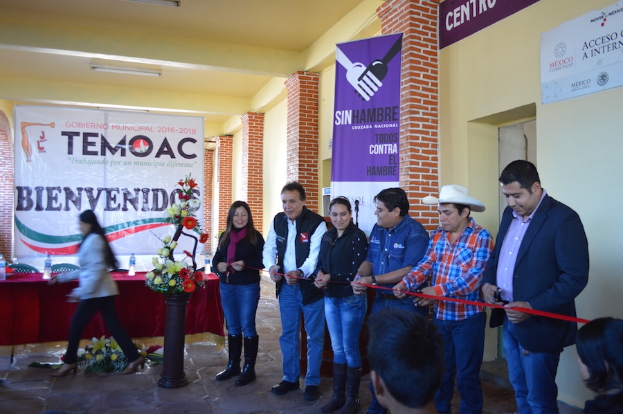 Inauguran el Centro Comunitario de Aprendizaje en Temoac