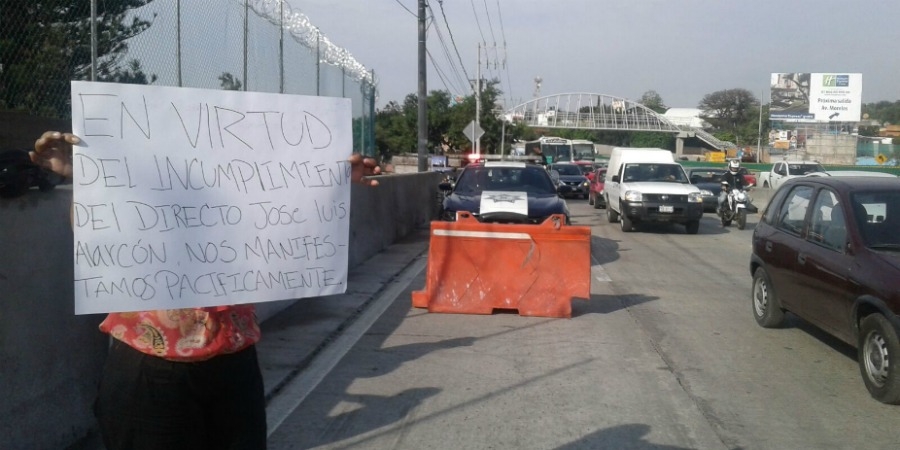Protestan vecinos de Palmira por daños derivados de la construcción del paso exprés