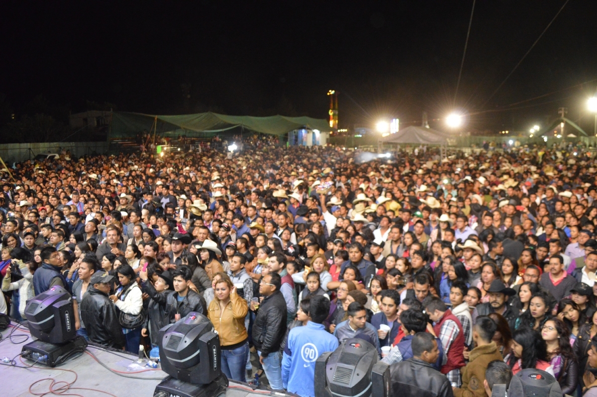 Clausuran la Feria de la Cecina