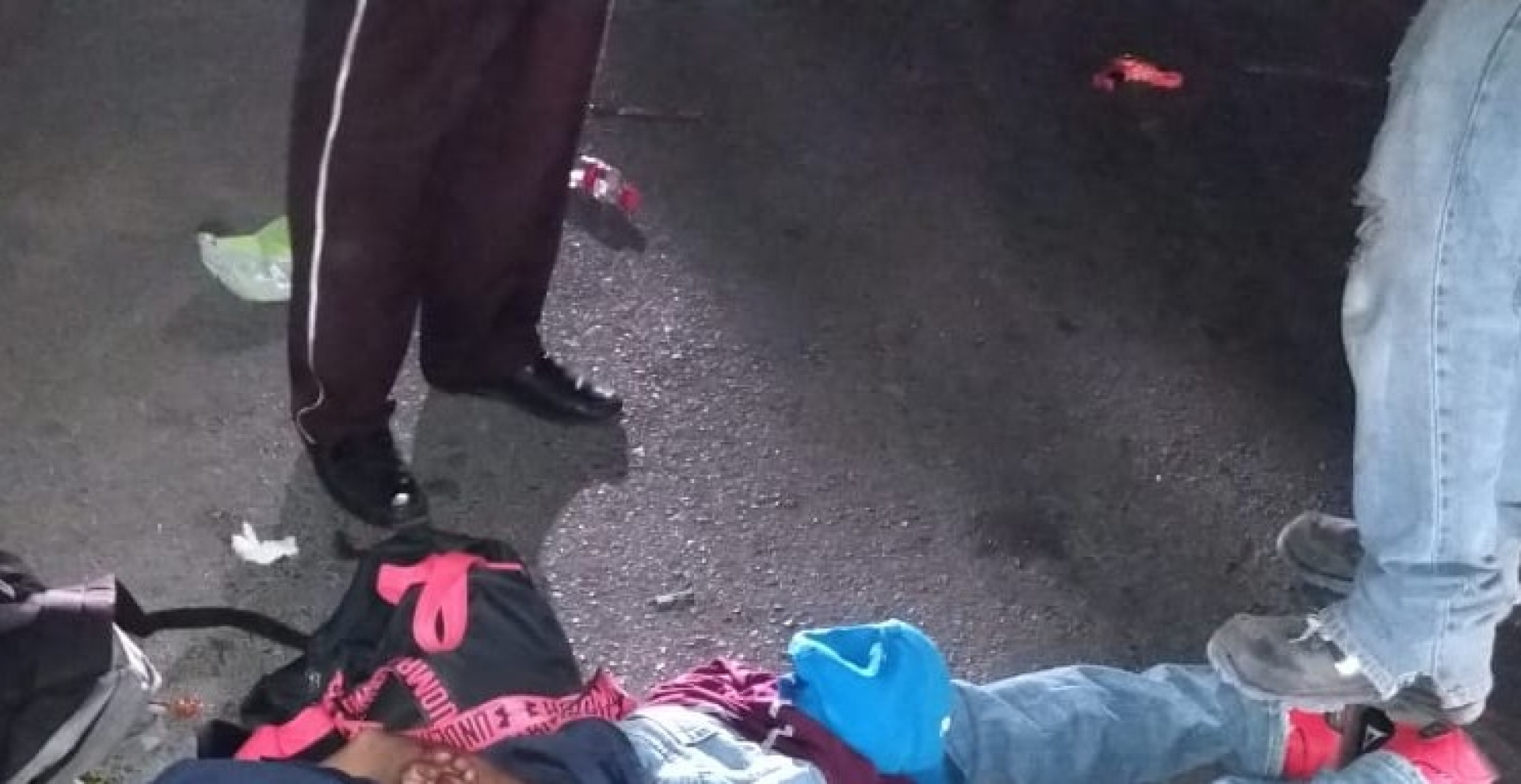 Golpean pasajeros de una ruta a presunto asaltante, en la colonia Carolina
