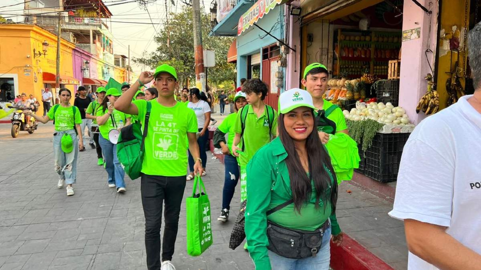 Recorre Liz Cortés el primer cuadro de Xochitepec