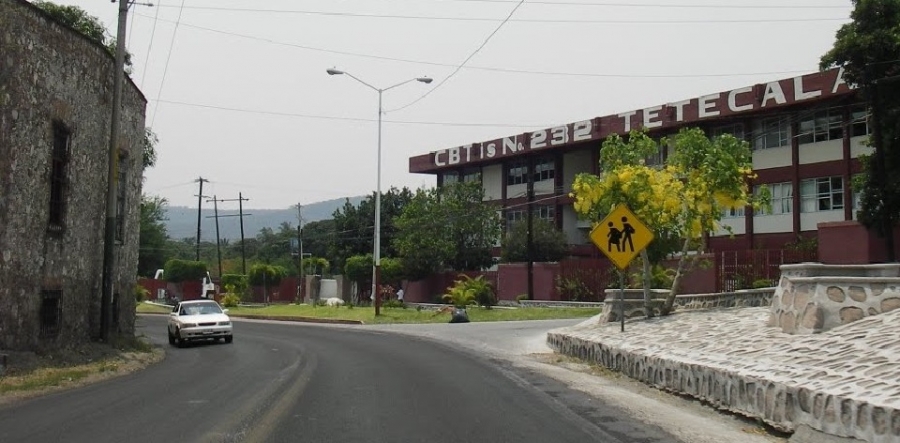 Denuncian la falta de alumbrado público sobre la avenida Juárez de Tetecala