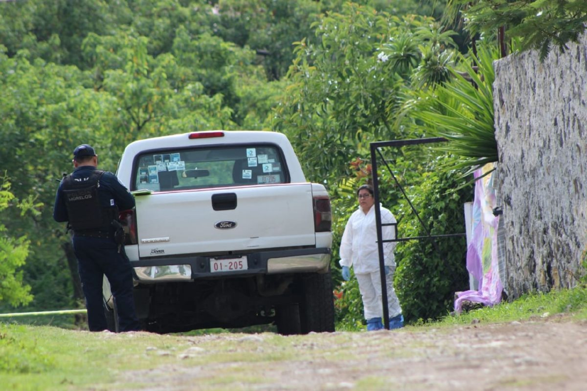 Balean a madre e hijo en su casa; ella murió