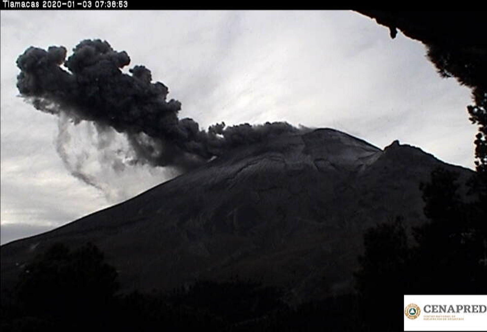 Identifican sistemas de monitoreo 122 exhalaciones del Popocatépetl
