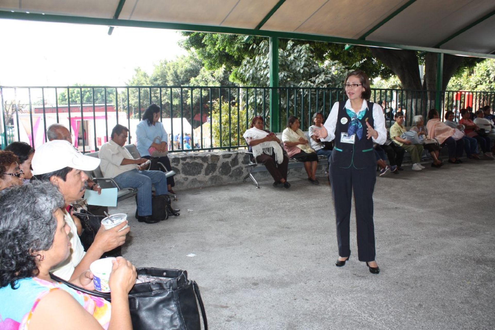 Nuestra misión: tenderle la mano a los derechohabientes: IMSS