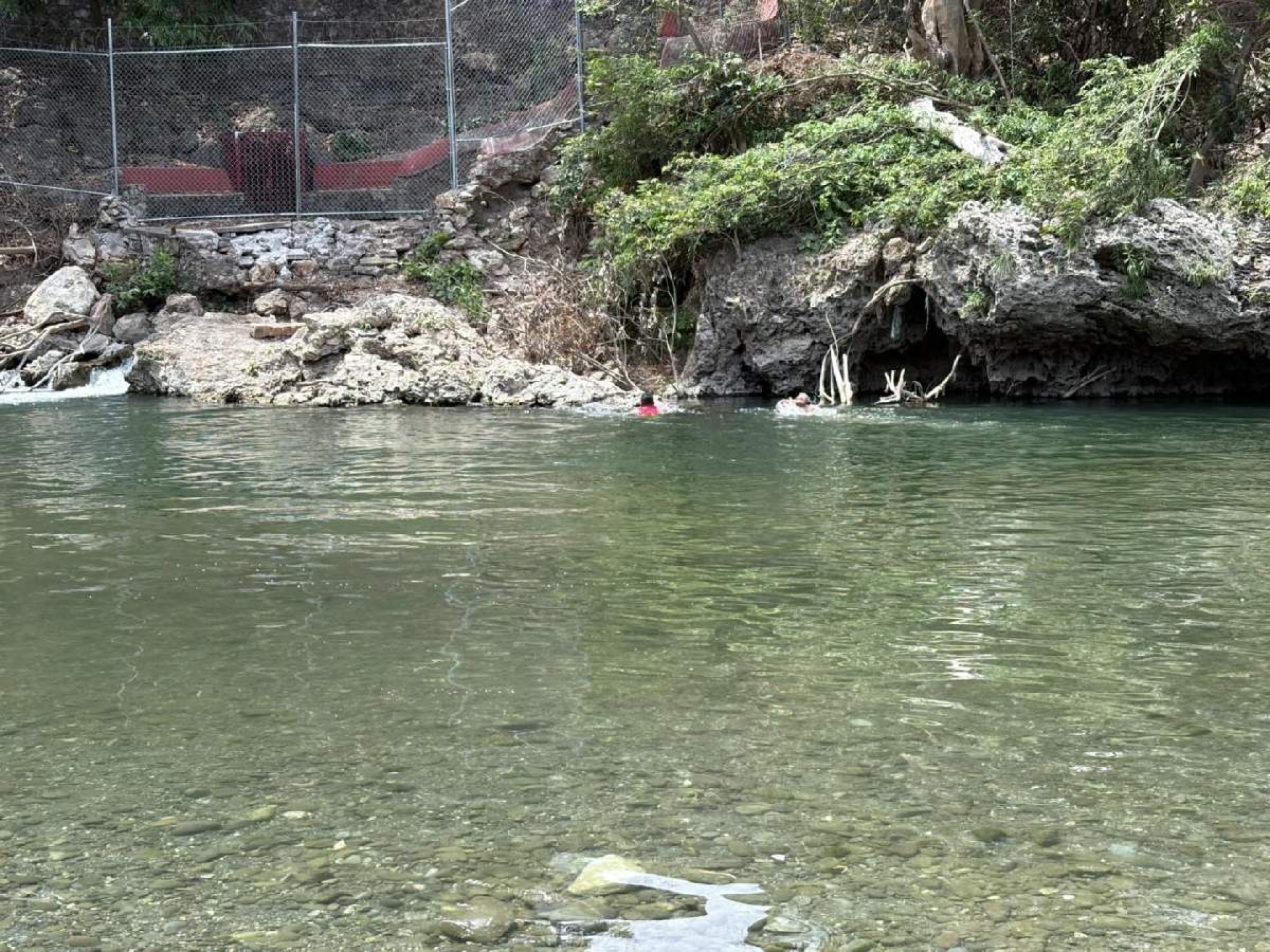 Llaman a evitar nadar en ríos y presas en esta temporada