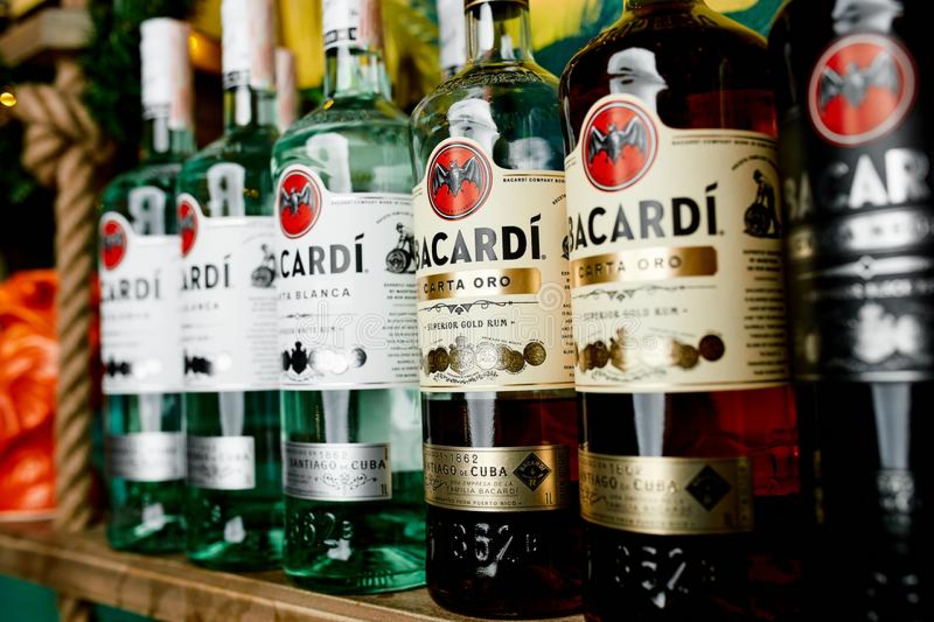 Ya podrás personalizar cada botella de Bacardí que compres
