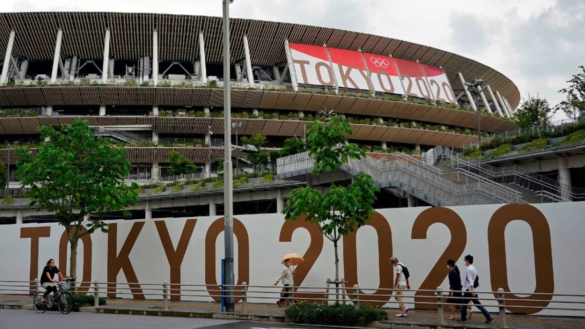 Detectan primer caso de COVID-19 en Villa Olímpica de Tokio