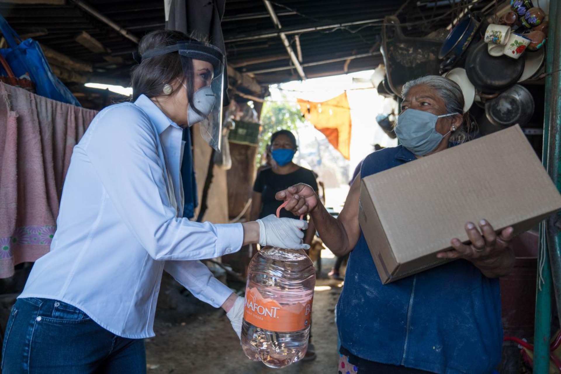Continúa DIF Morelos apoyando a la población durante la contingencia