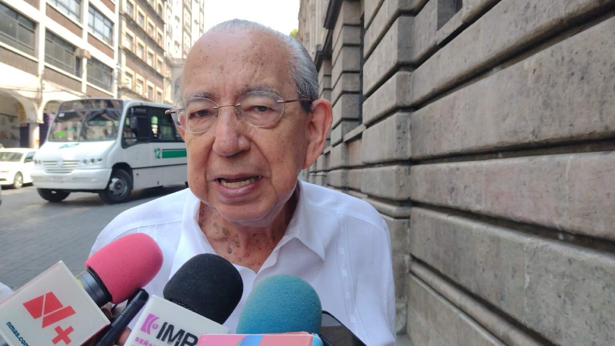 Viable, dar el 10 de mayo libre en escuelas