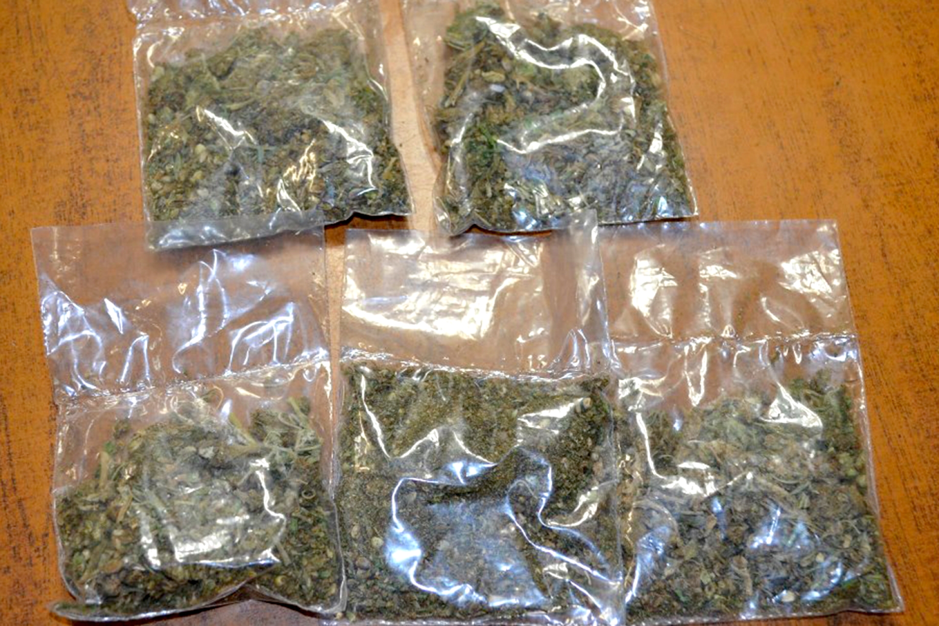 Atrapan a un joven con marihuana en Yecapixtla