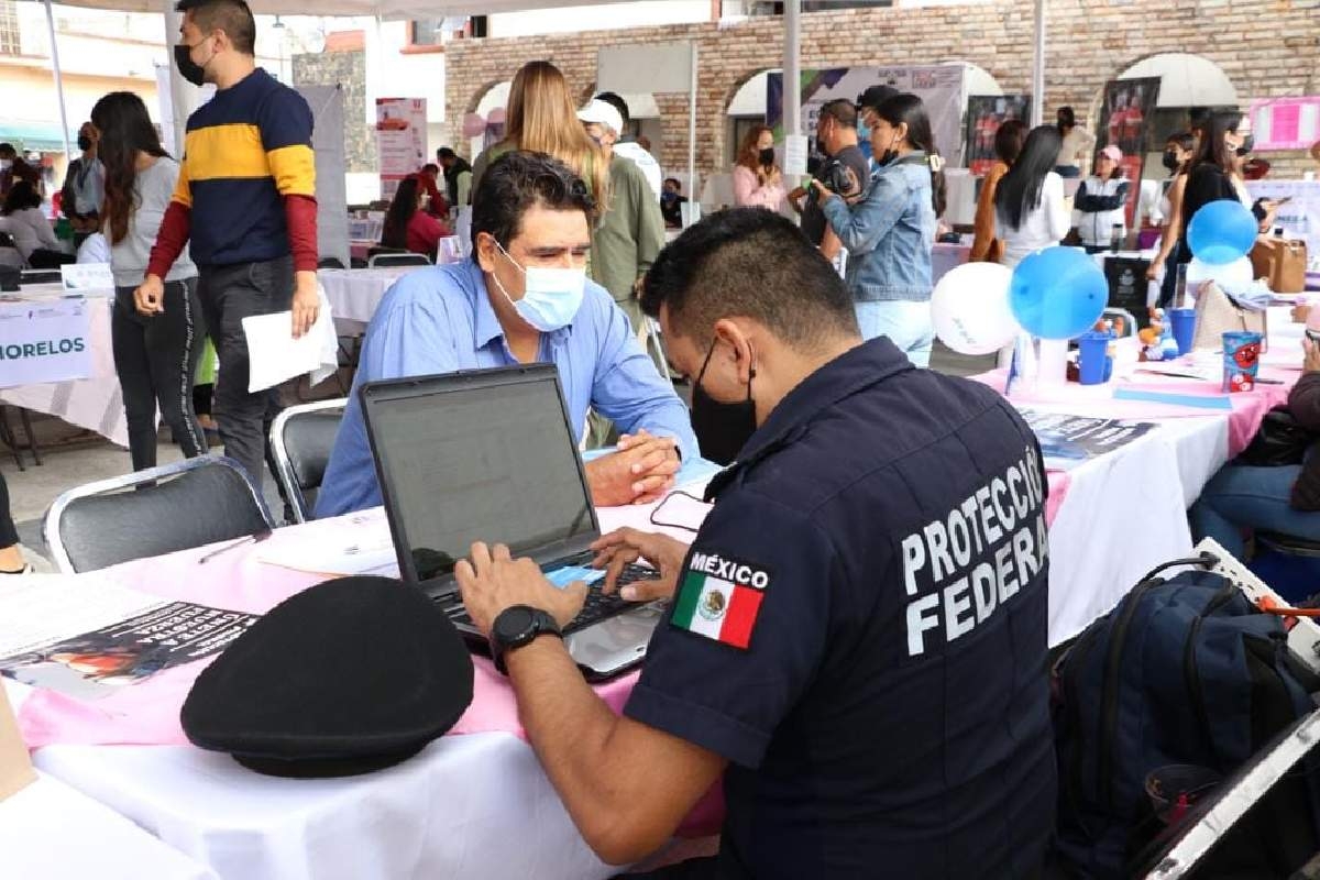 Demandan ciudadanos mayor inclusión en ferias del empleo