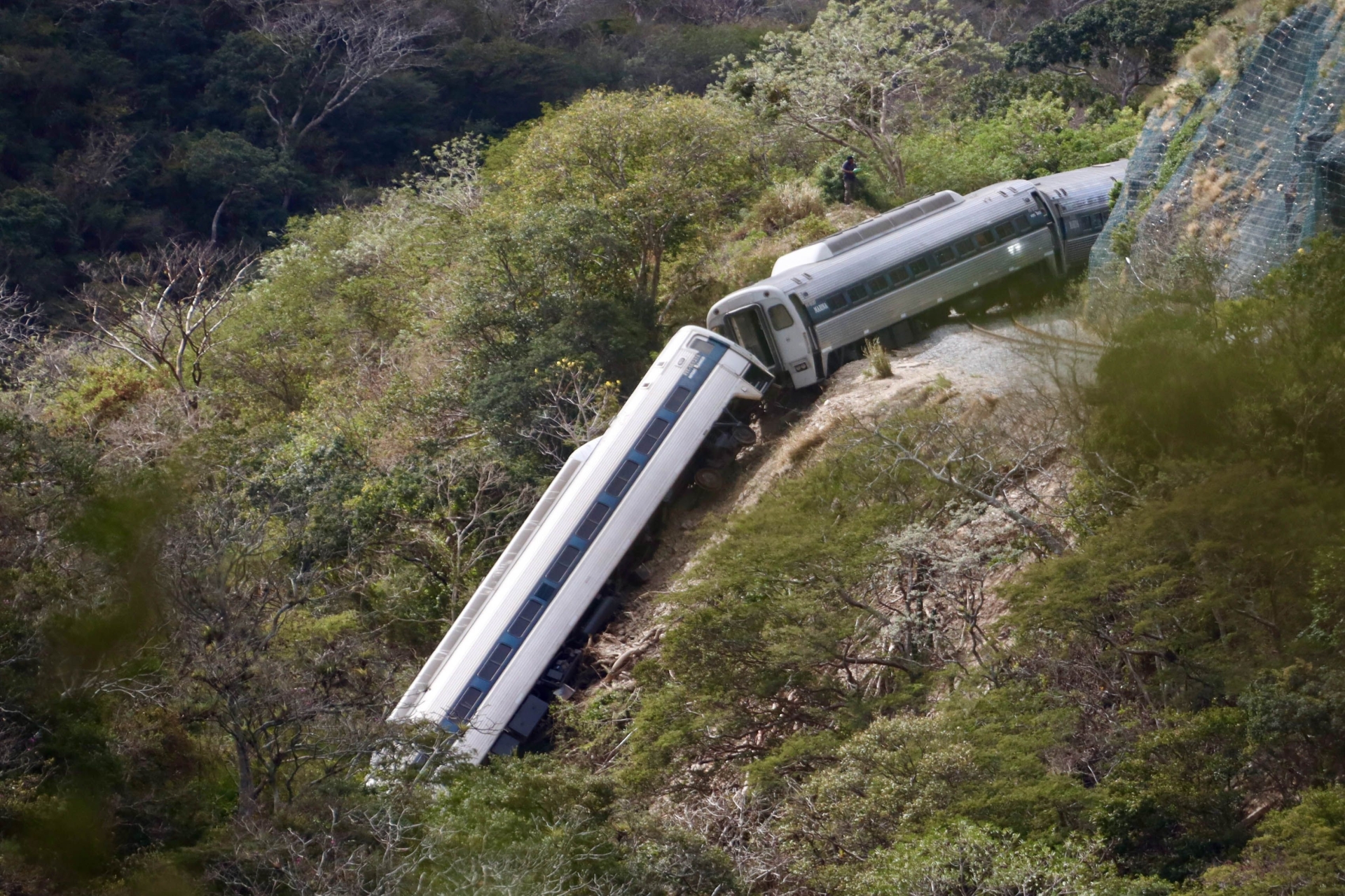 FGR señala exceso de velocidad como causa del accidente del Tren Interoceánico