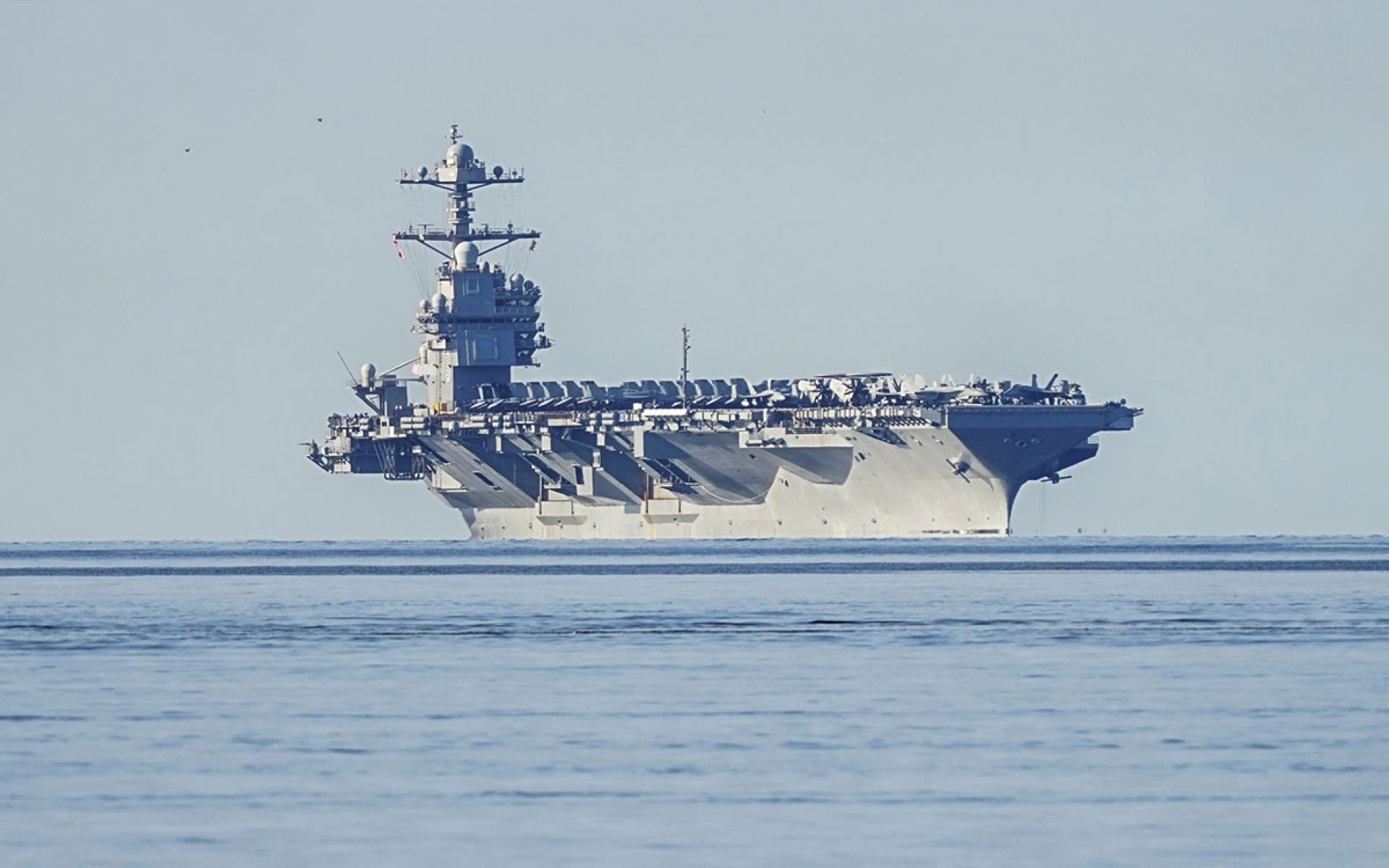 El portaaviones más grande de Estados Unidos llega al Caribe