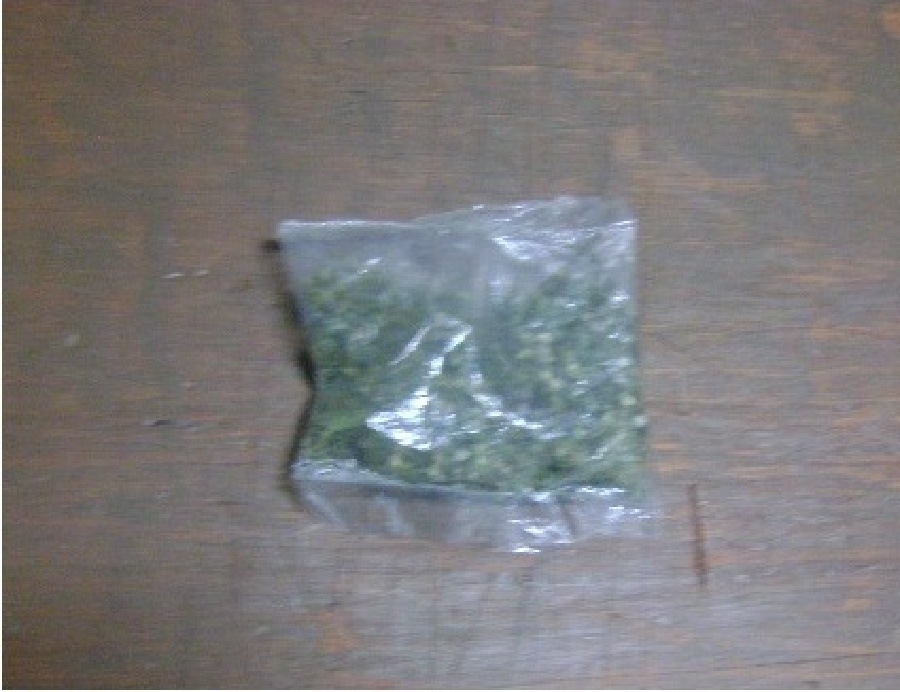 Detienen a un joven que presuntamente tenía droga