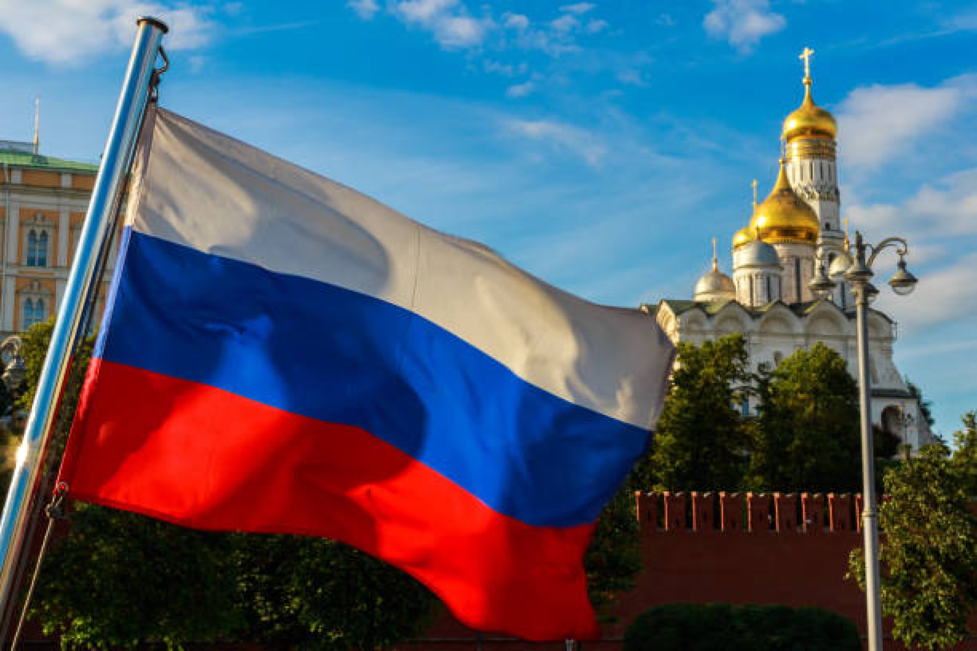 Kremlin acusa a la Casa Blanca de querer deshacerse de Trump