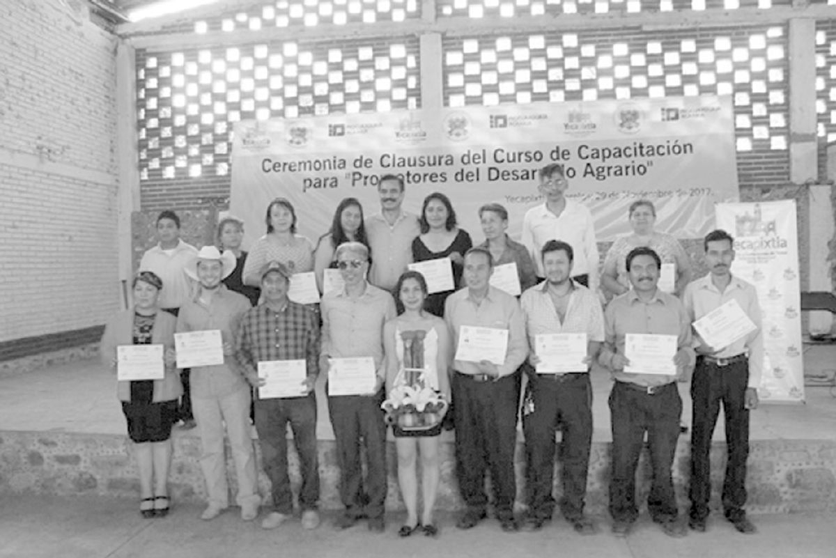 Se gradúan 30 promotores del desarrollo agrario en Yecapixtla