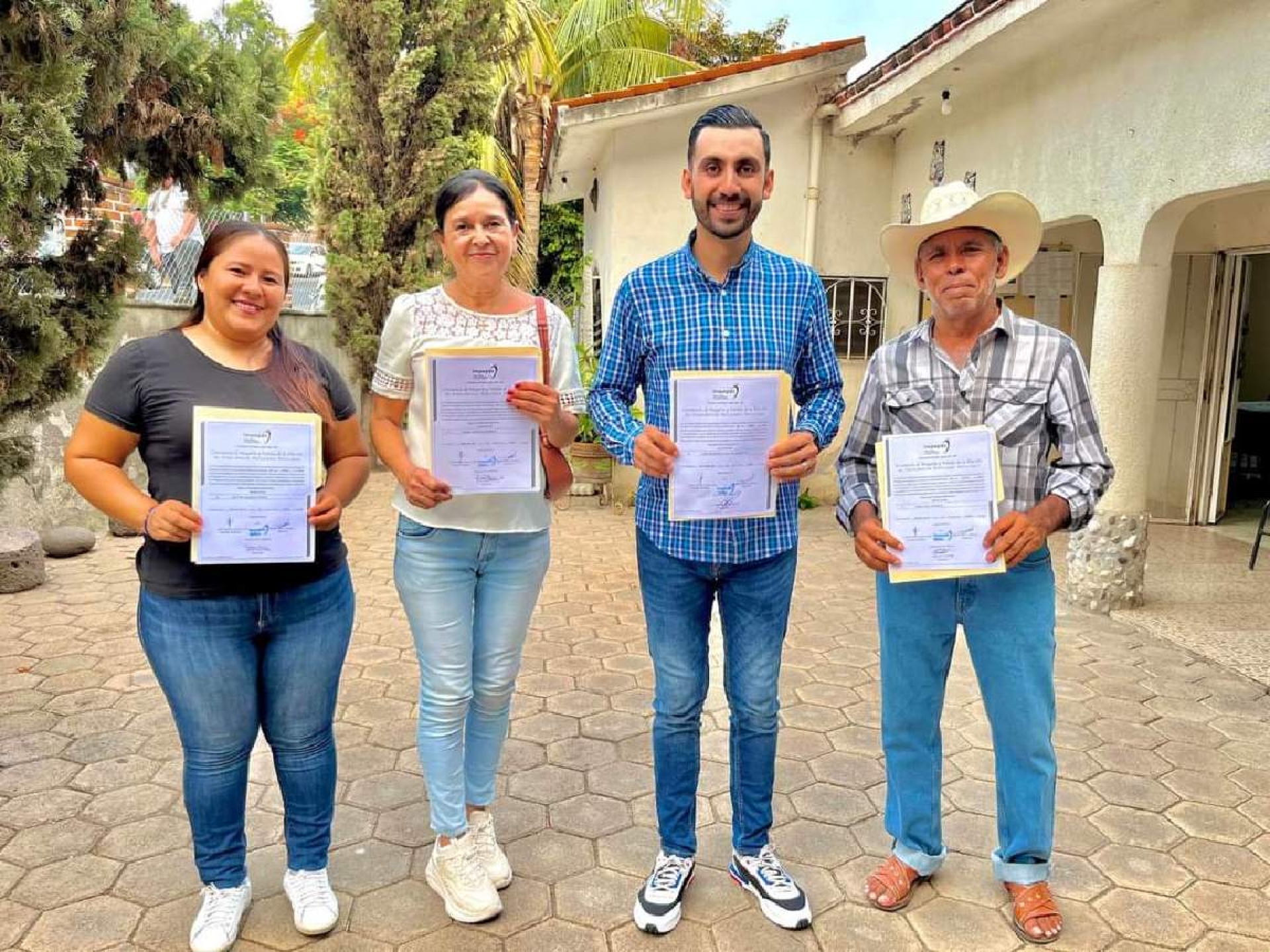 Entregan constancias de mayoría a alcaldes electos del surponiente