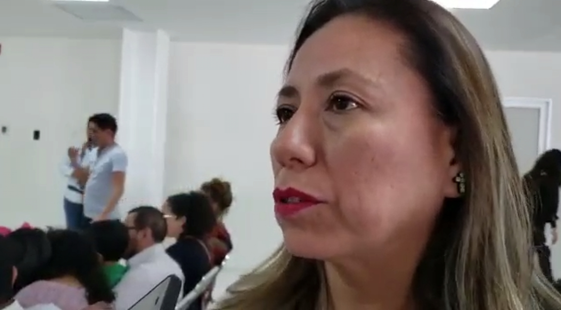 Insistirá diputada en que se reactive la ley para erradicar las cuotas escolares