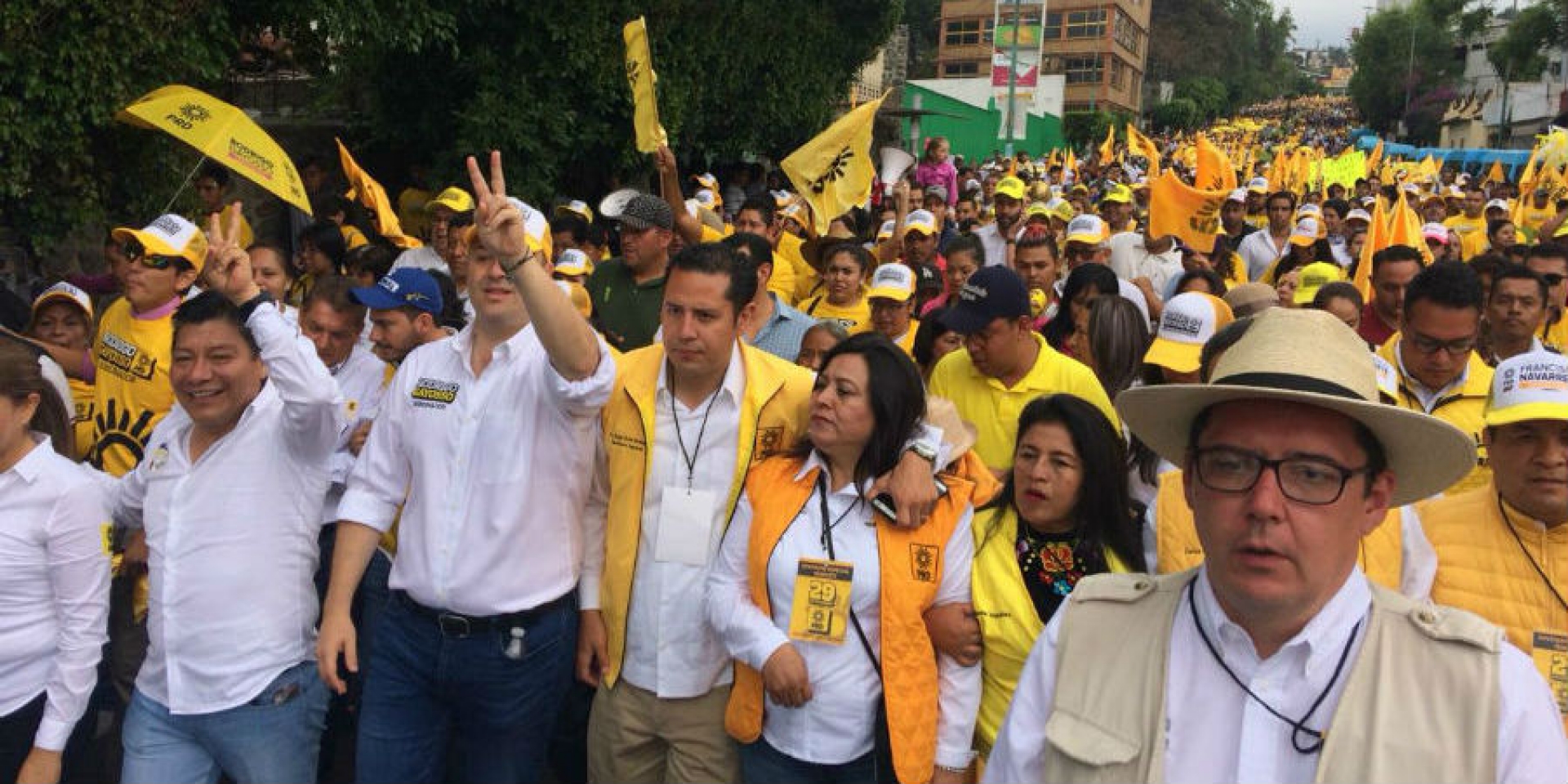 Llevan a cabo caravana para conmemorar el 29 aniversario del PRD