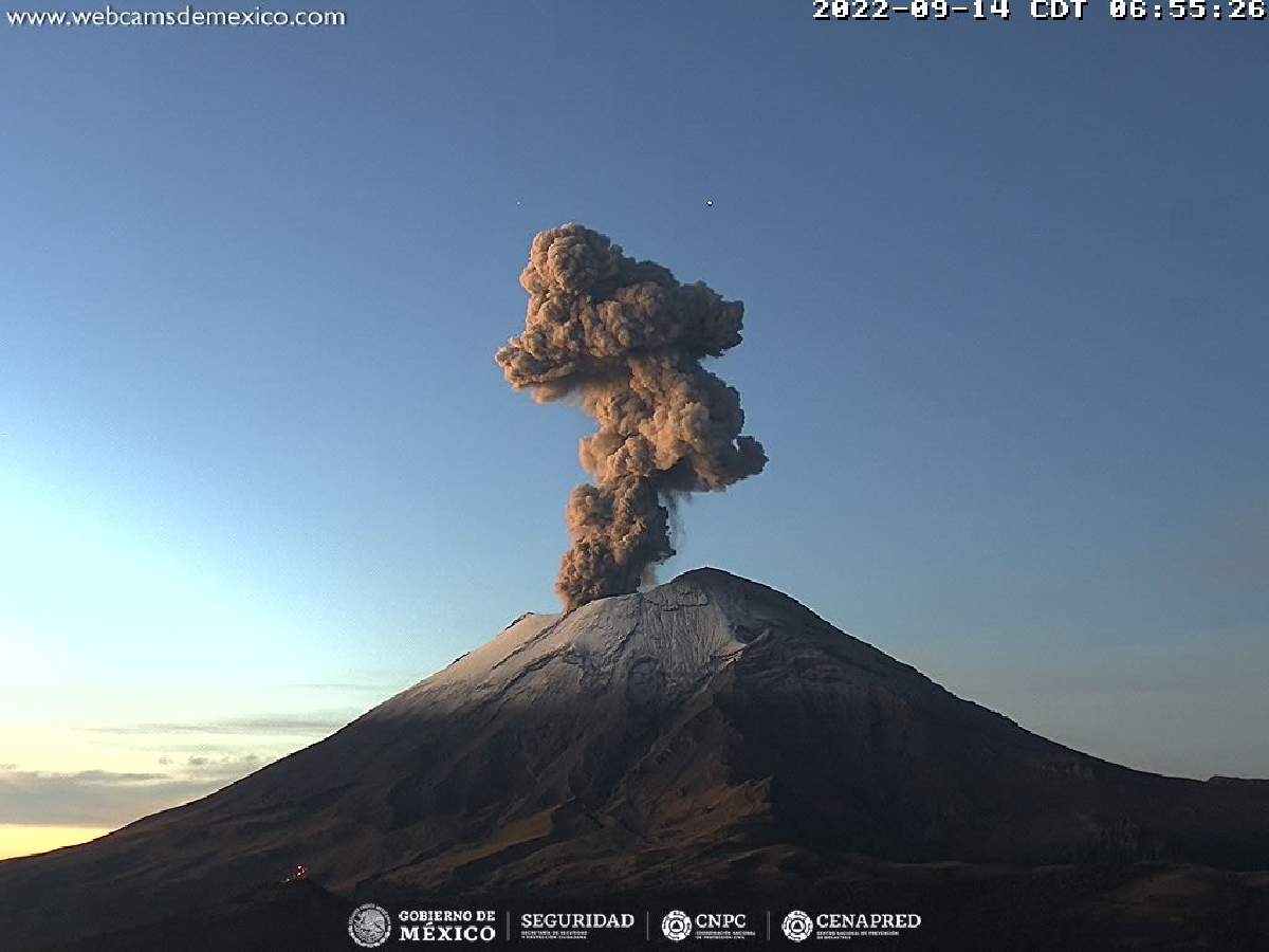 Vigilan especialistas la reciente actividad del Popocatépetl