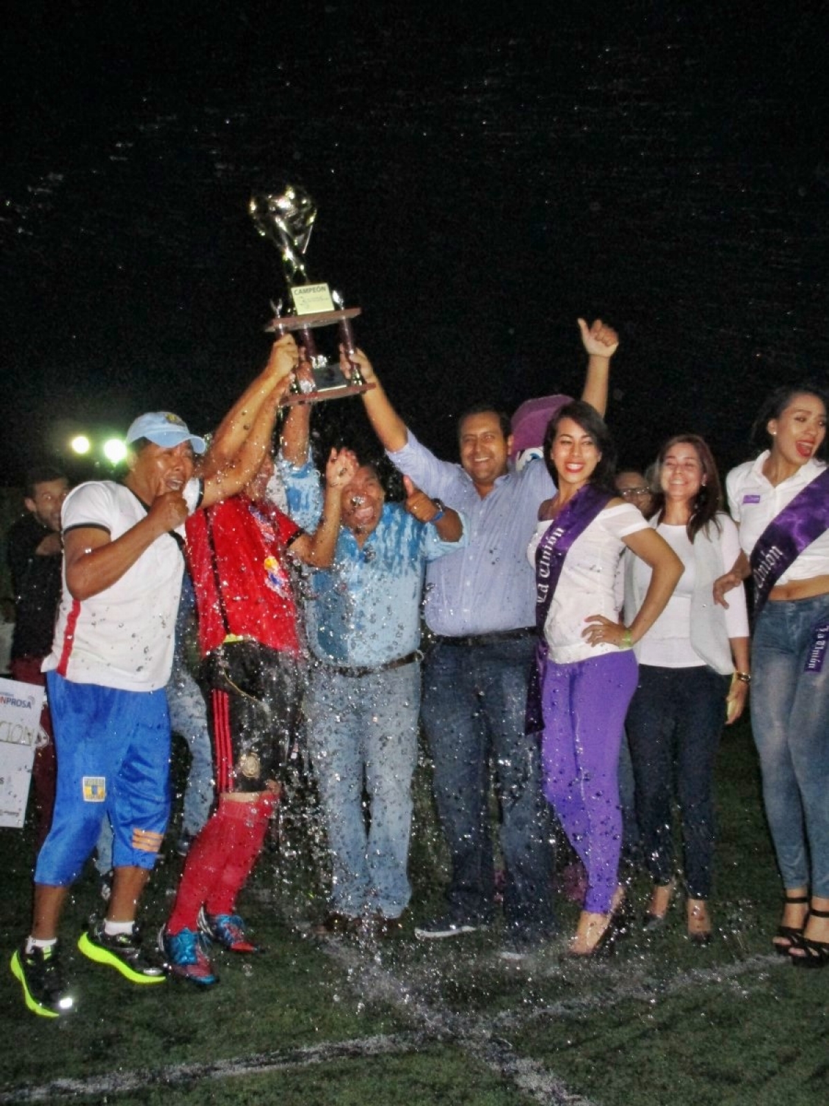 Urban Estación, rey de la Copa En Serio Noticias Torneo de Barrios y Colonias