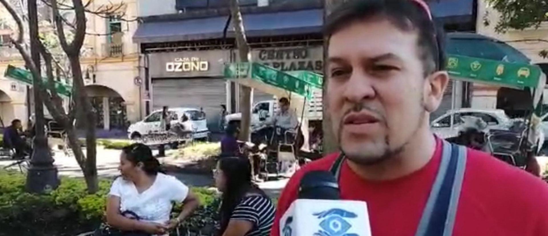 Exigen comerciantes del quiosco en zócalo capitalino acciones efectivas de seguridad
