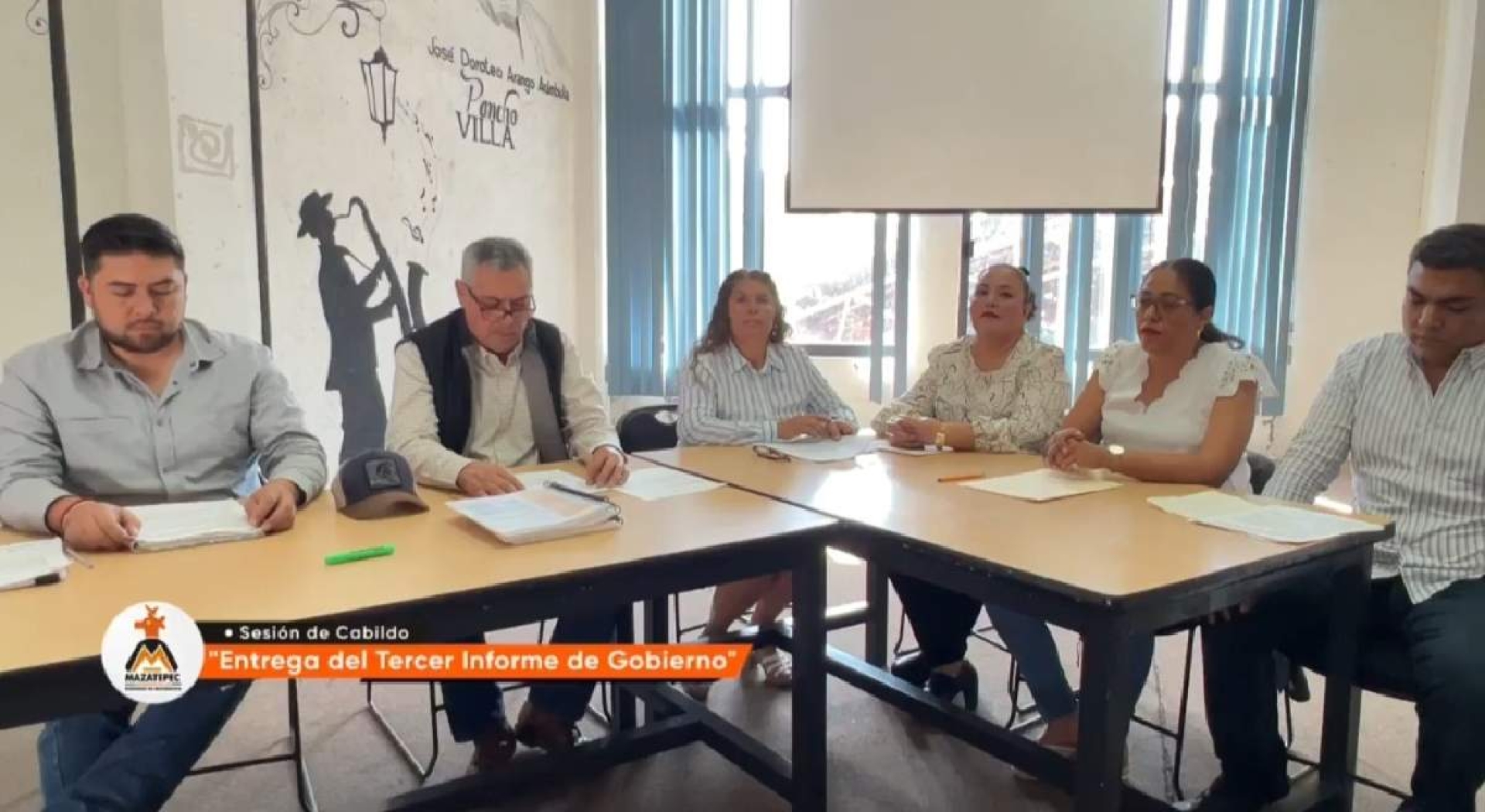 Entrega alcalde de Mazatepec tercer informe de gobierno