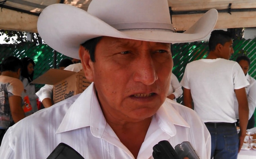 Autoridades mantienen diálogo entre habitantes de San Miguel Tlatetelco y transportistas