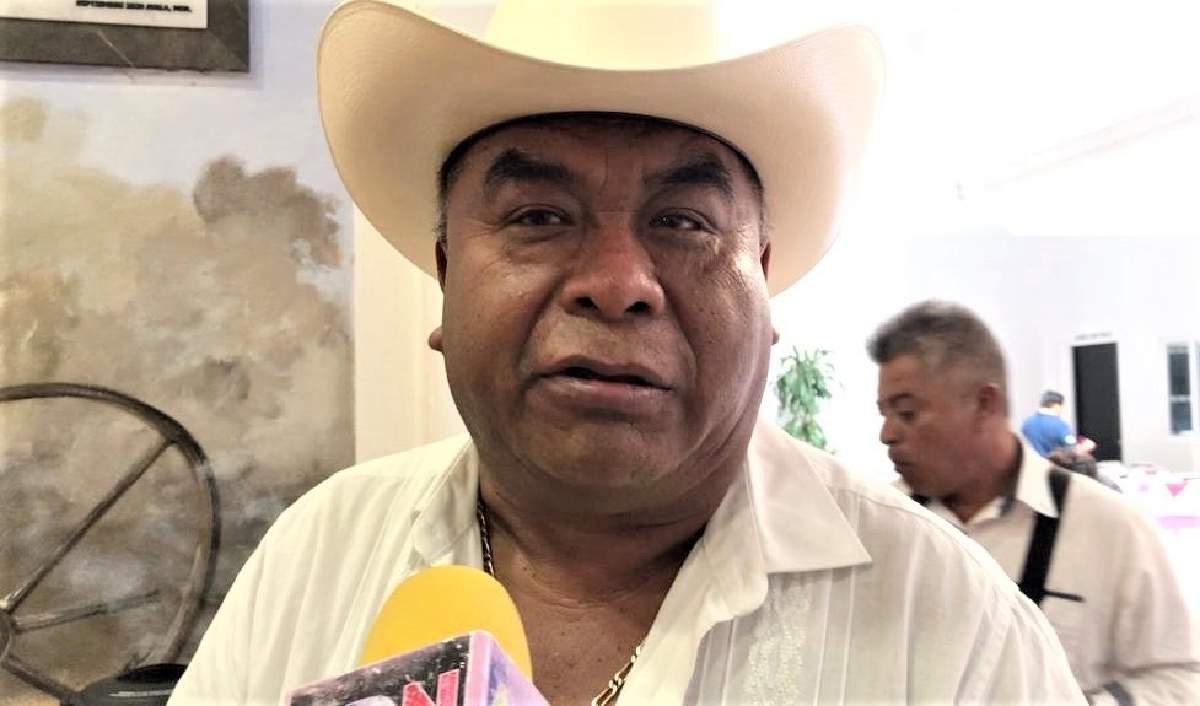 Regresa el alcalde de Tlalnepantla al palacio municipal