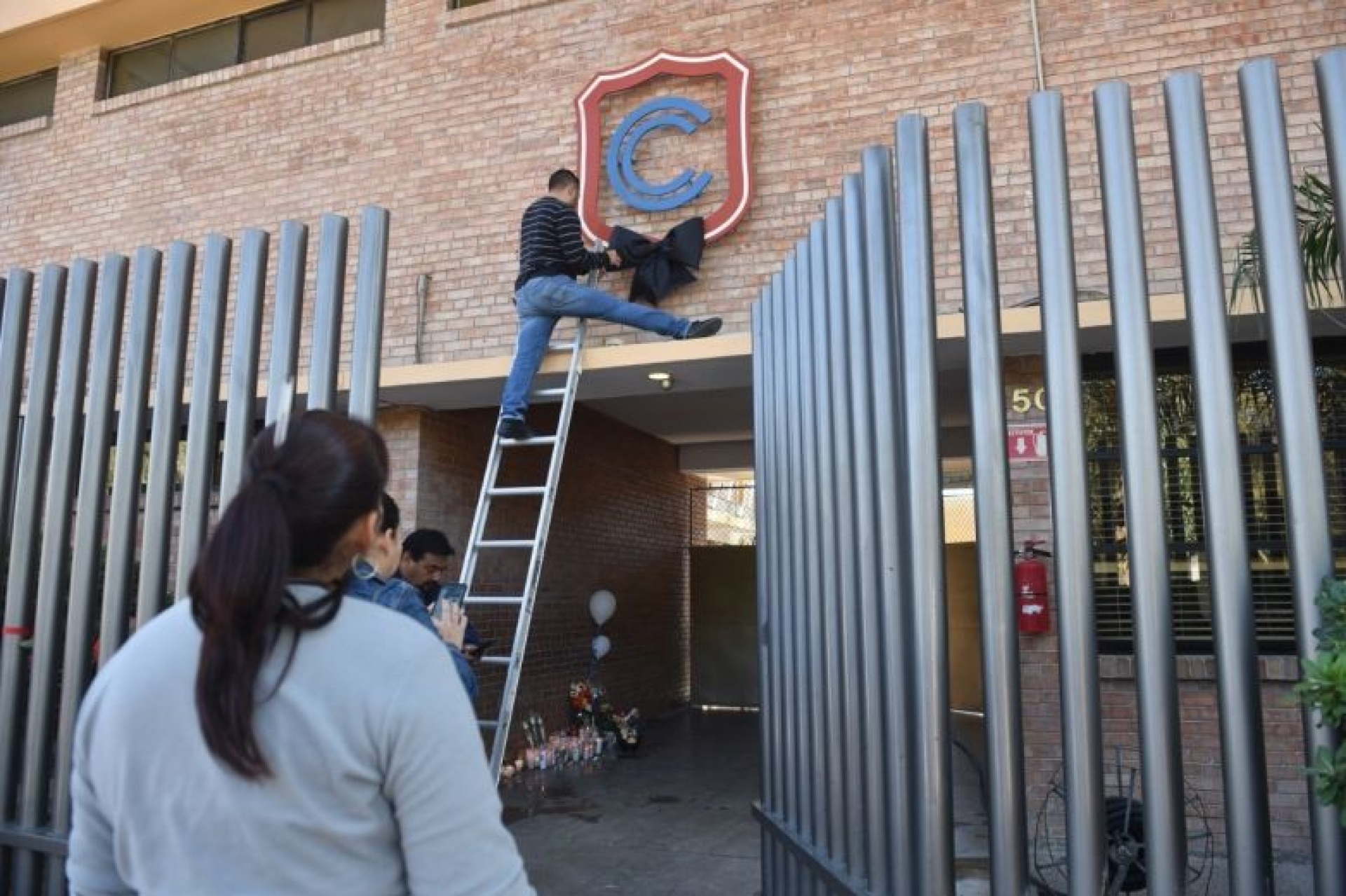Reciben 100 maestros del Colegio Cervantes en Torreón apoyo psicológico