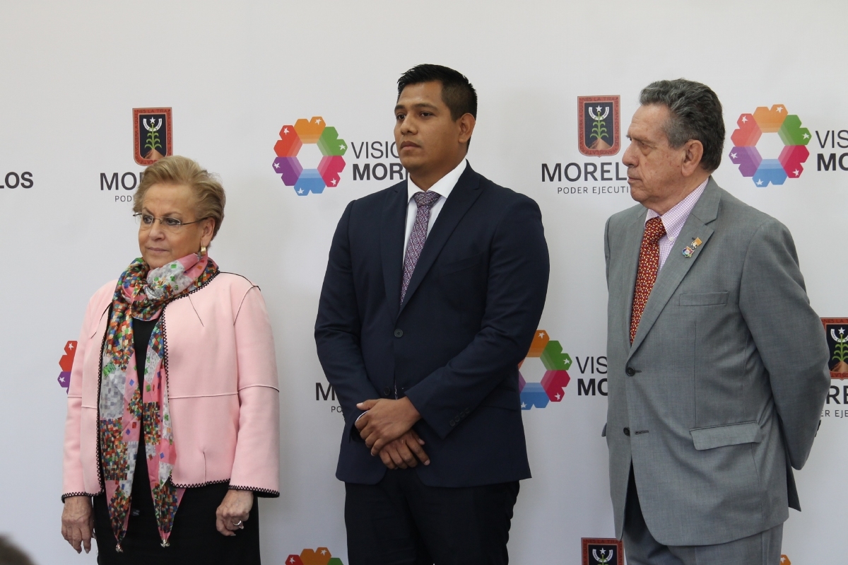 Adriana Flores Garza es ls nueva titular de la Secretaría de la Contraloría