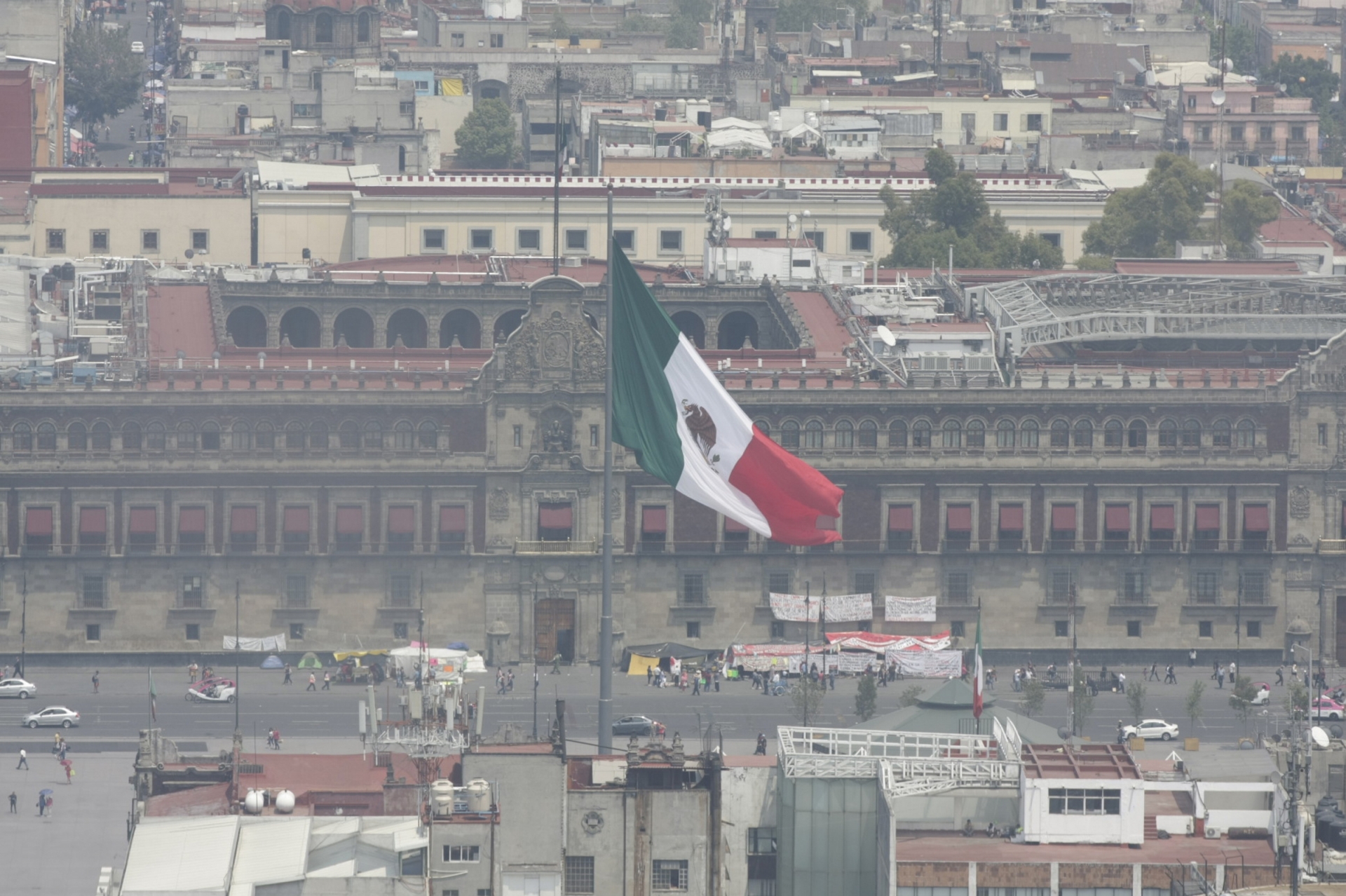 Activan contingencia ambiental en el Valle de México