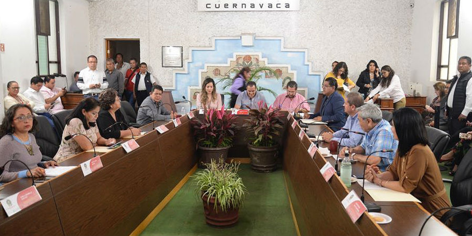 Preside Blanco Bravo la sesión del Cabildo de Cuernavaca, este martes