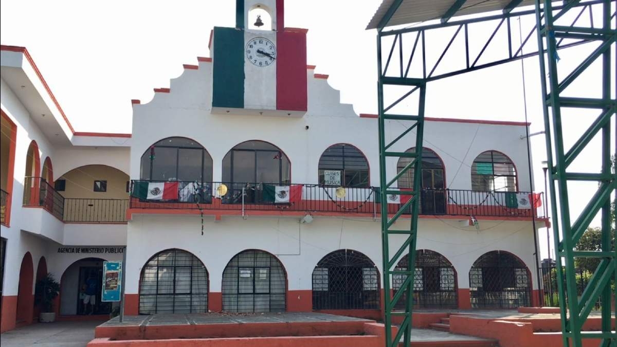 Regresan a clases todas las escuelas de Tetelcingo