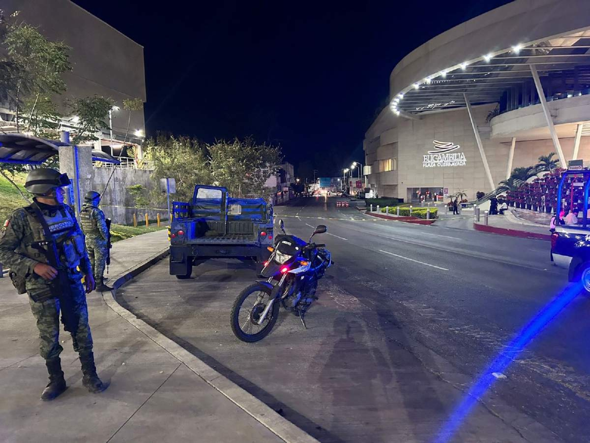 Muere adolescente al lanzarse desde una terraza