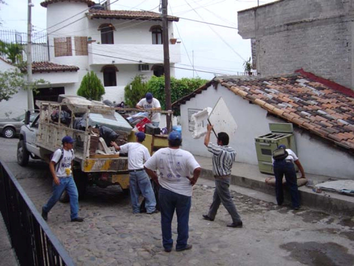 Mantienen medidas preventivas para evitar casos de dengue y chikungunya en Tetecala