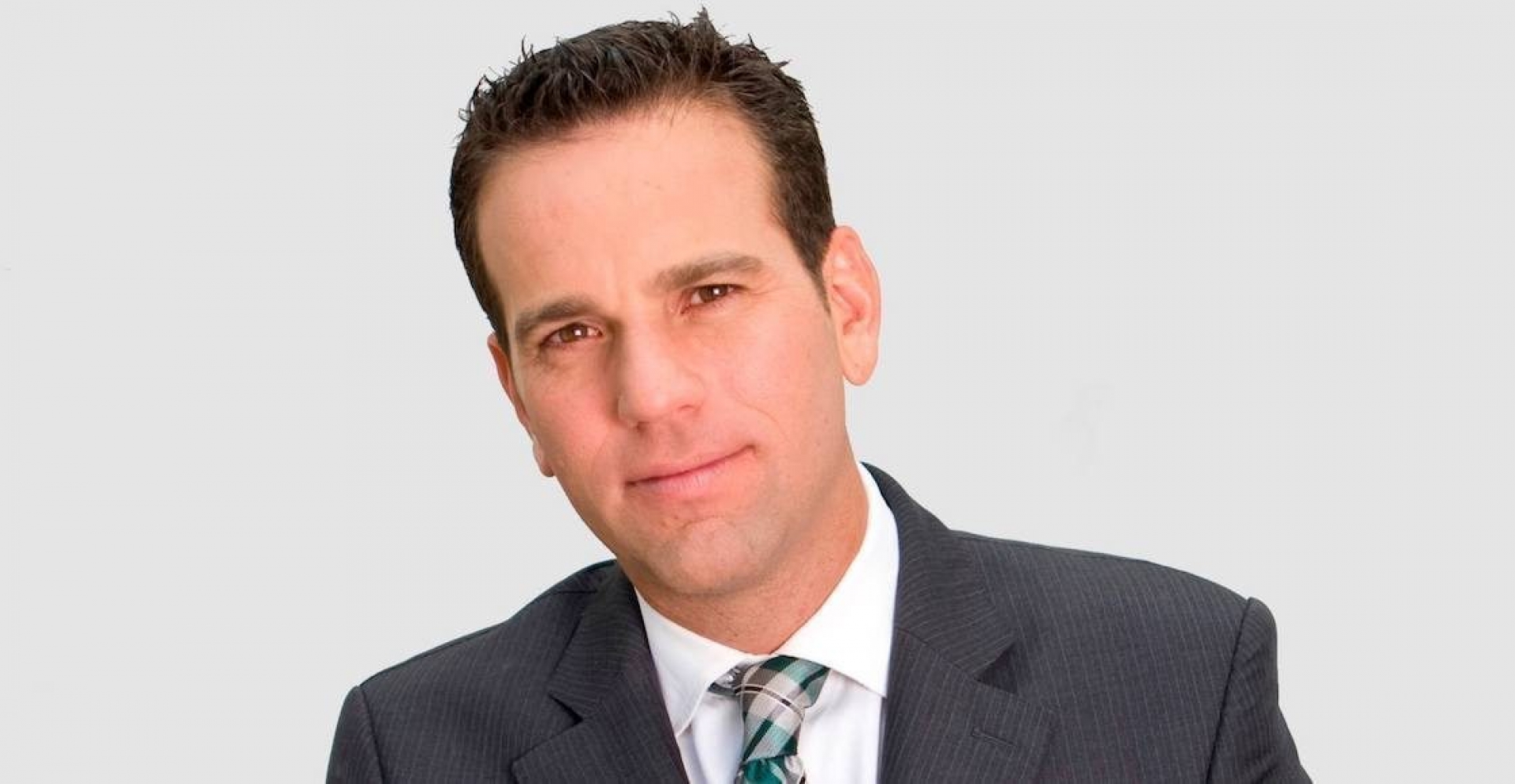 Tras 20 años laborando; Carlos Loret de Mola abandona Televisa