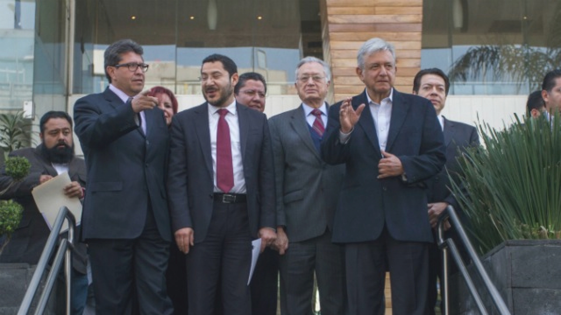HISTÓRICO: Morena presenta iniciativa para que políticos corruptos “no vuelvan a ocupar cargos”