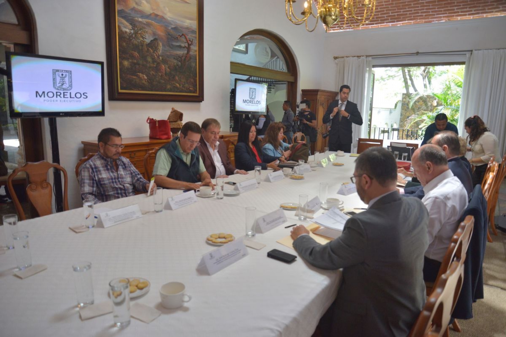El gobierno saliente retiene información financiera